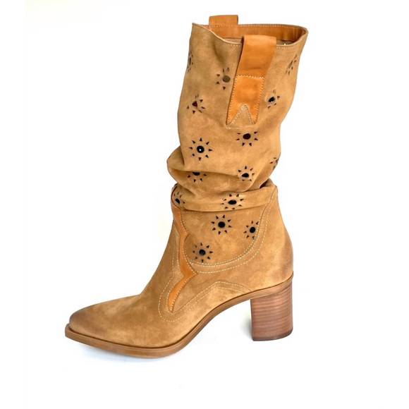 NEW CASTA tulip slouchy-western boot in cognac - Picture 2 of 2